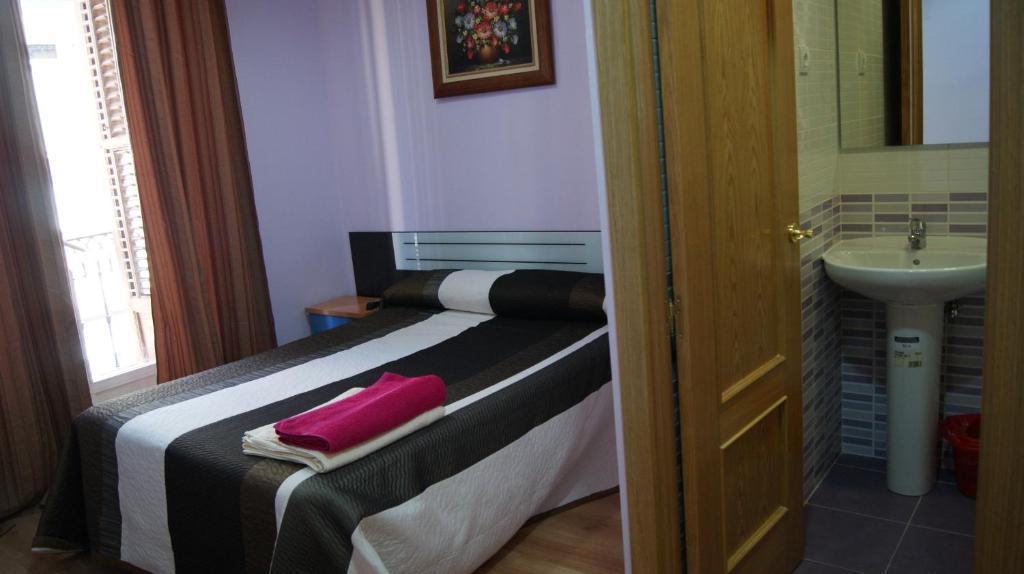 Hotel Casa Huesped Magdalena Madrid Zimmer foto